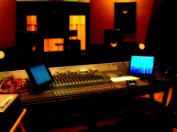 recording-studio-1231072